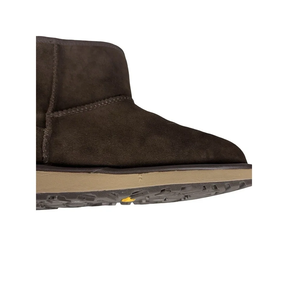 Ugg Classic Mini GTX Brown Men Size 9 M Gore Tex Waterproof Casual Vibram